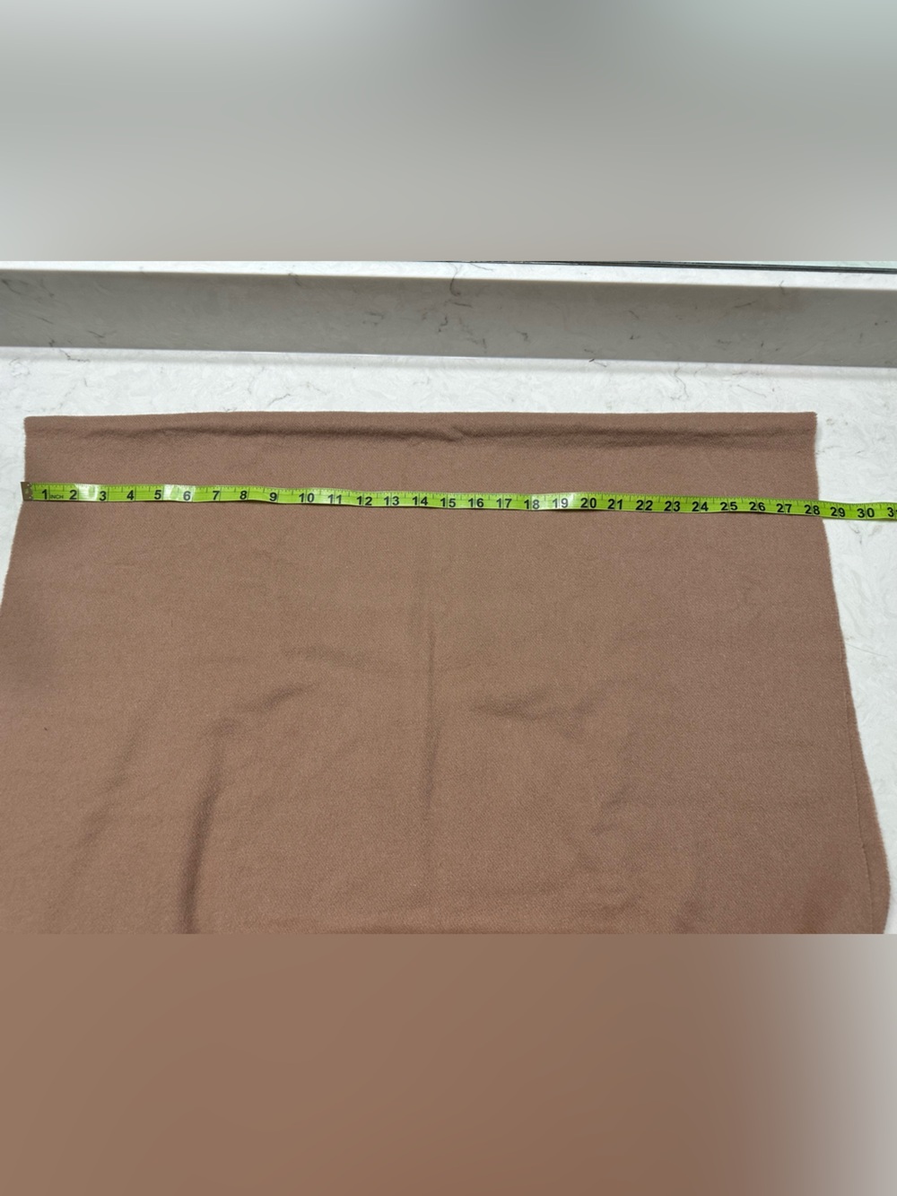 Acne Studios fringed wool scarf in warm camel-pink, NWT, oversized - Picture 6 of 6